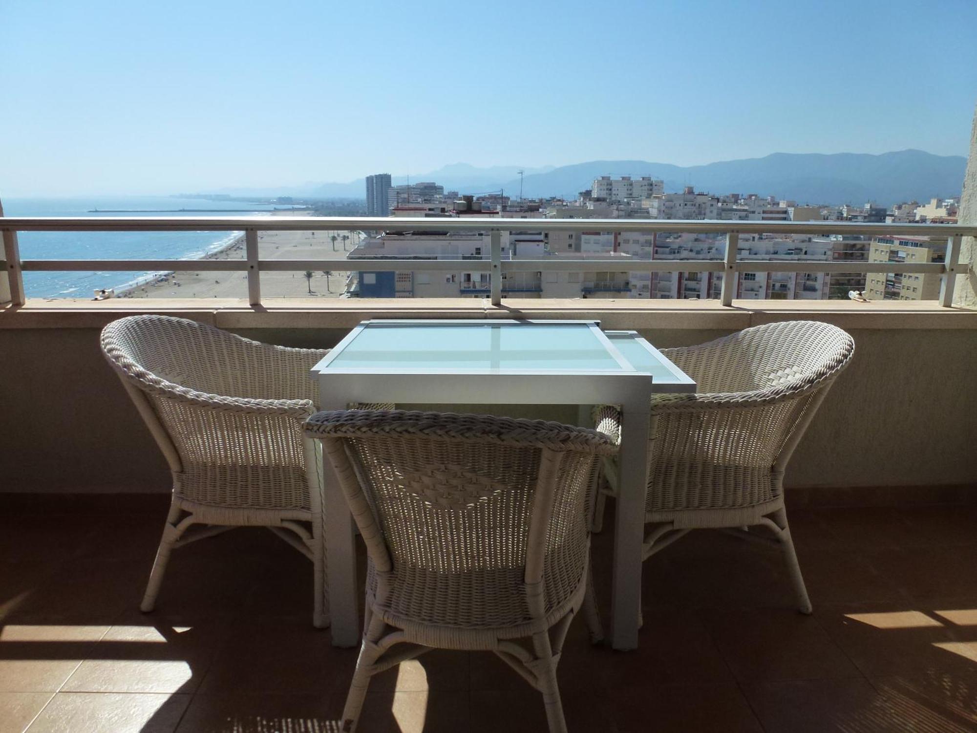 Espectacular Terraza Y Vistas En 1A Linea De Playa Apartment Cullera Luaran gambar